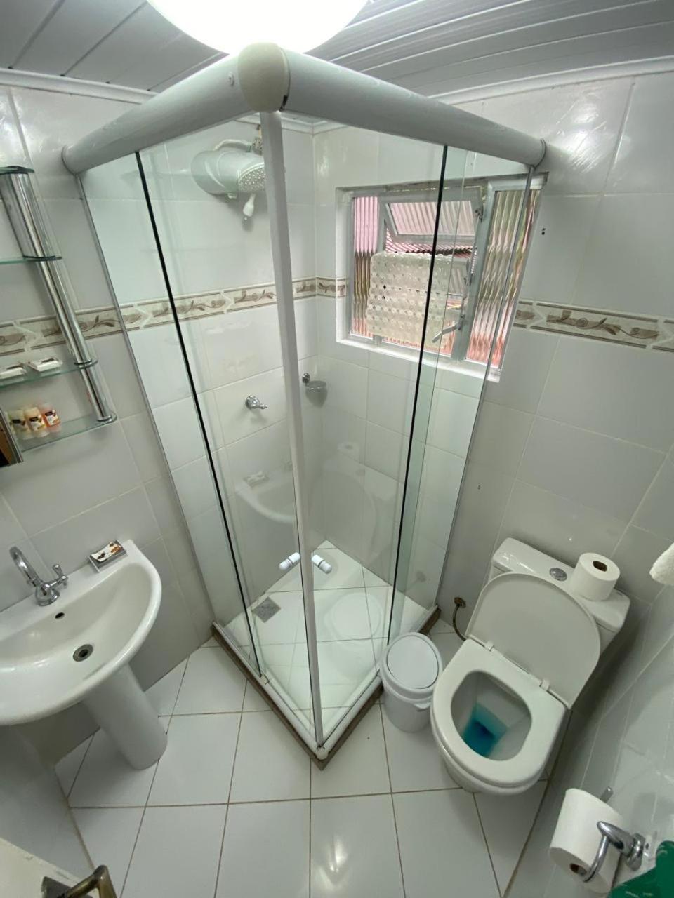 Aratinga Inn Vila do Abraao Ngoại thất bức ảnh